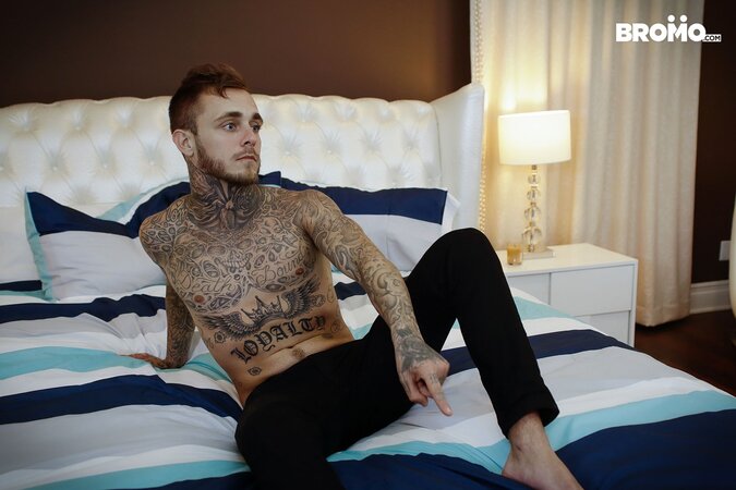 Brian Michaels fucks Draven Navarro