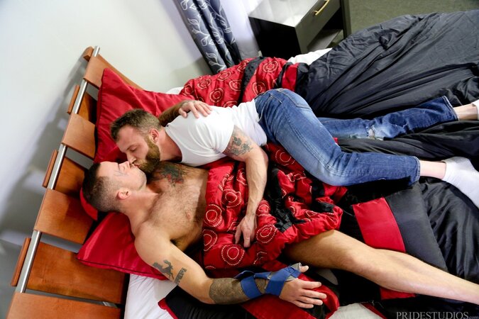 Sean Duran, Matt Stevens and Derek Parker having anal sex