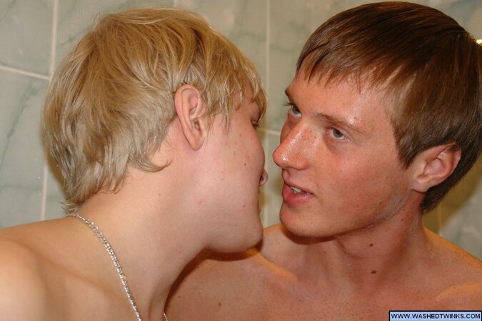 Twinks eat ass and cock in hot shower