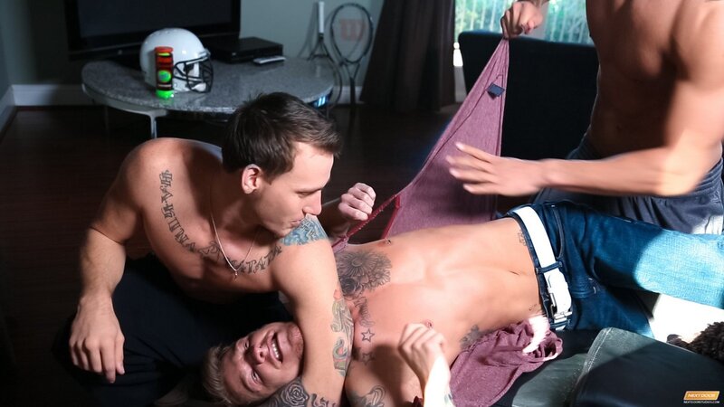 Jaxon Colt, Ryan Knightly and Johnny Smash suck and fuck