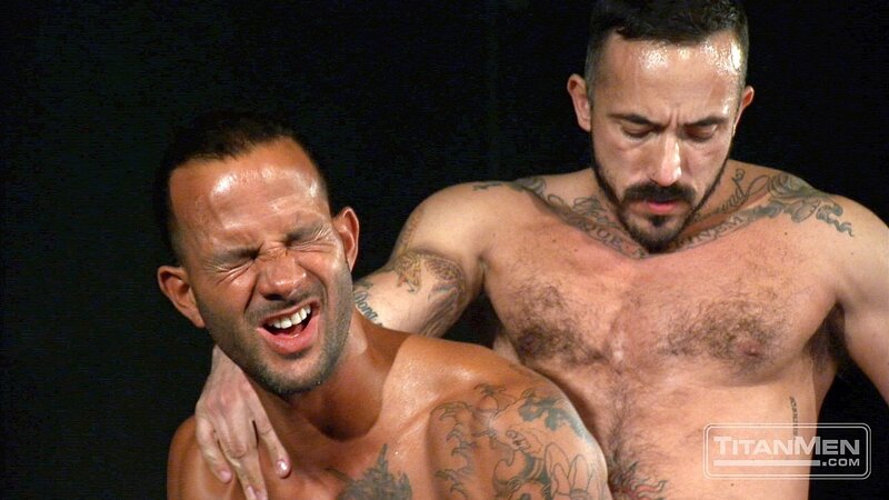 Jessy Ares, Dario Beck, Alessio Romero and Jecht Parker suck and fuck