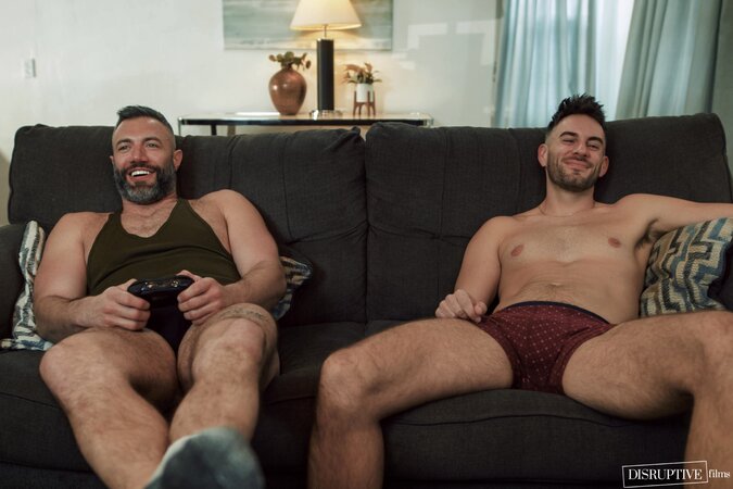 Liam Hunt pauses the videogame to fuck Cole Connor bareback