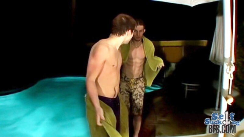 Ethan O'Reilly gives Mike Roberts a hot blowjob after swimming