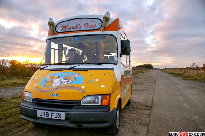 Jason Sutton and Darren Hibbert hide in ice cream van for deep anal