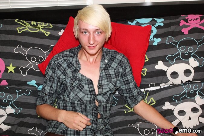 Slim twink Max Brown teases and jerks off for the camera