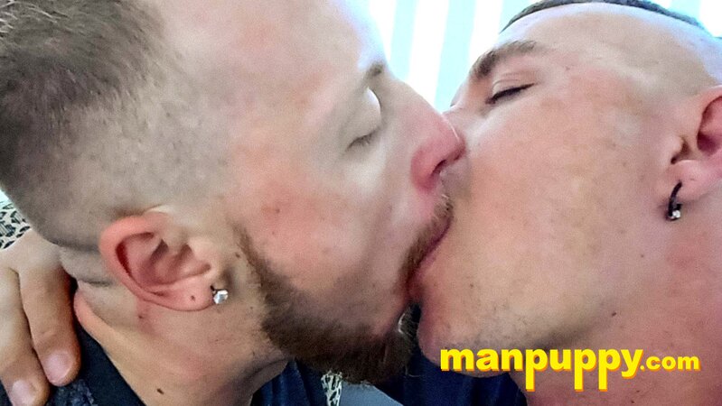 Leo Blue invades JC Dickerson's mouth with his tongue