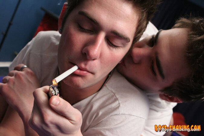 Zack Randall smokes and fucks Shane Allen by pool