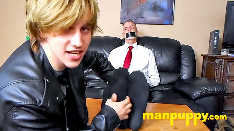 Elis Ataxxx dominates Richard Lennox with bondage and foot tickling
