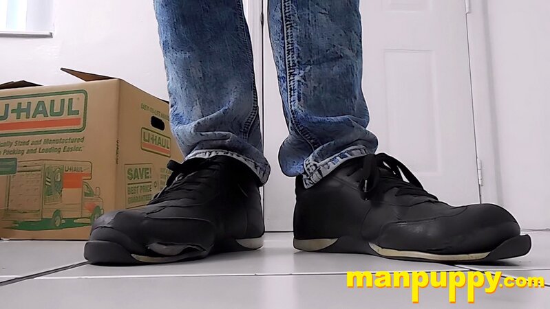 Richard Lennox steps on you and shows off his dirty, worn shoes