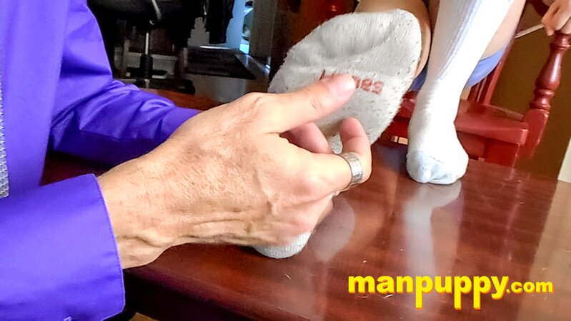 Richard Lennox tickles Elis Ataxxx’s feet to interrogate