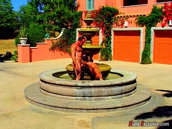 Michael Vista and Sergio kiss and fuck by the fountain