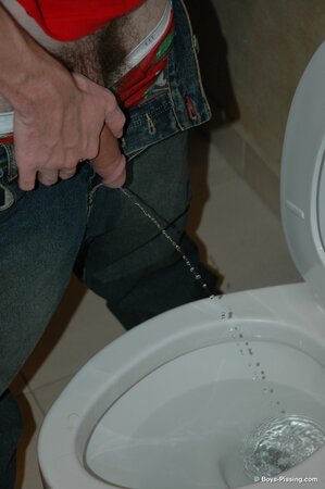 Piss play rookie Skug gives us a glimpse of his wild side