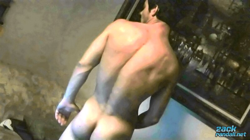 Zack Randall sucks his own cock and cums for fans