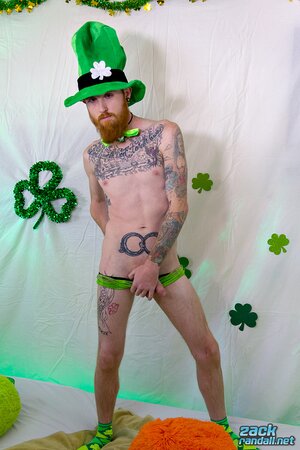 Dom Ty wanks his cock and cums for St. Patrick’s