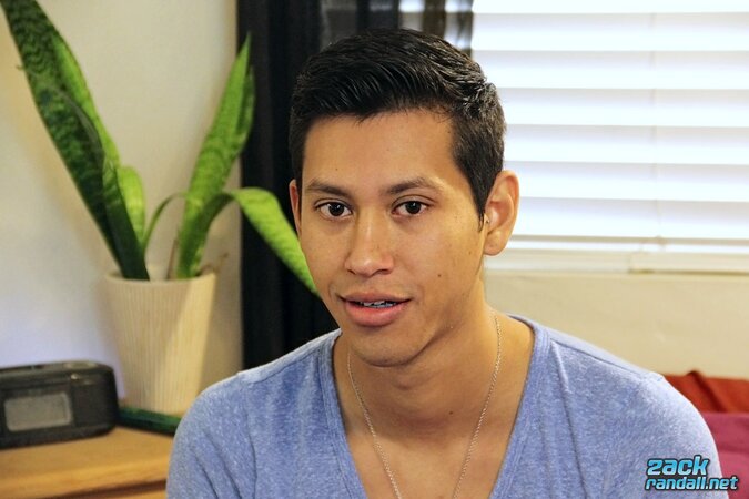 Tanned Alfonso strokes his cock and shoots juice