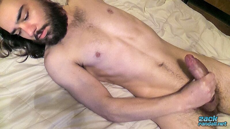 Zack Randall cums on his bearded face