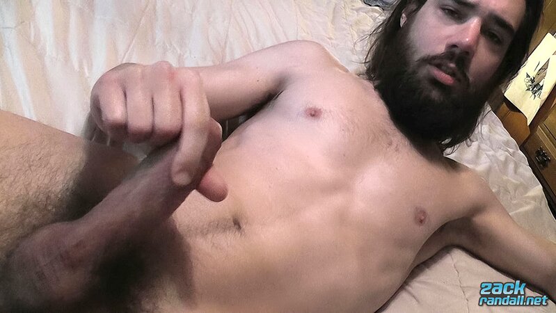 Zack Randall cums on his bearded face