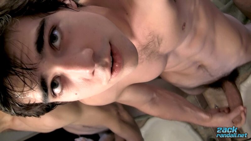 Zack Randall jerks off and cums on mirror