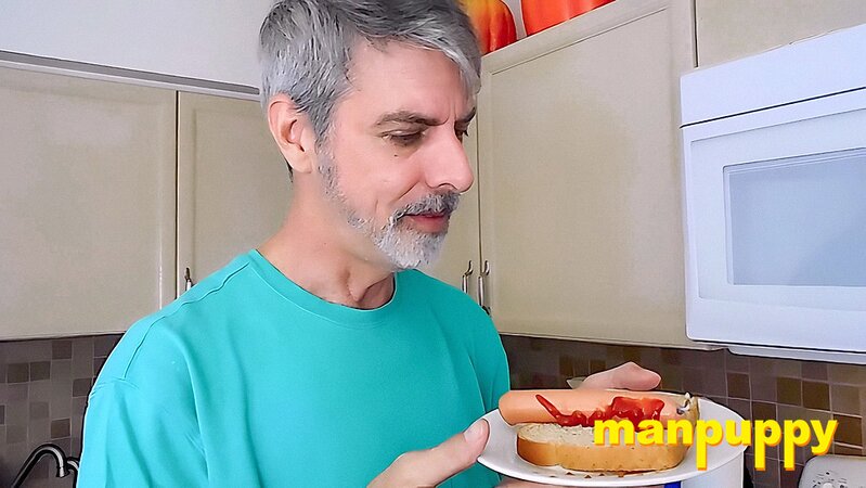 Richard Lennox gets humiliated and eaten by his giant step-dad in the kitchen