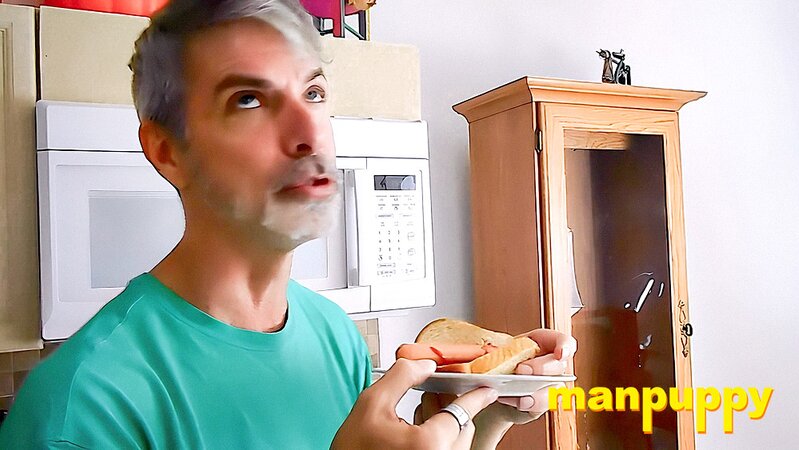 Richard Lennox gets humiliated and eaten by his giant step-dad in the kitchen