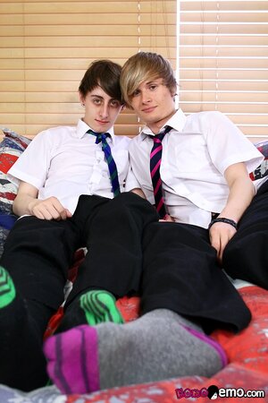 Ethan Knight and Brent Daley do blowjob and anal sex