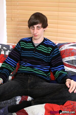 Skinny emo twink Ethan Knight jerks off and shoots a big load