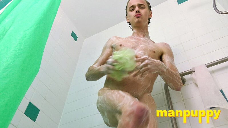 Frank Funsize torments tiny intruder in his shower fantasy