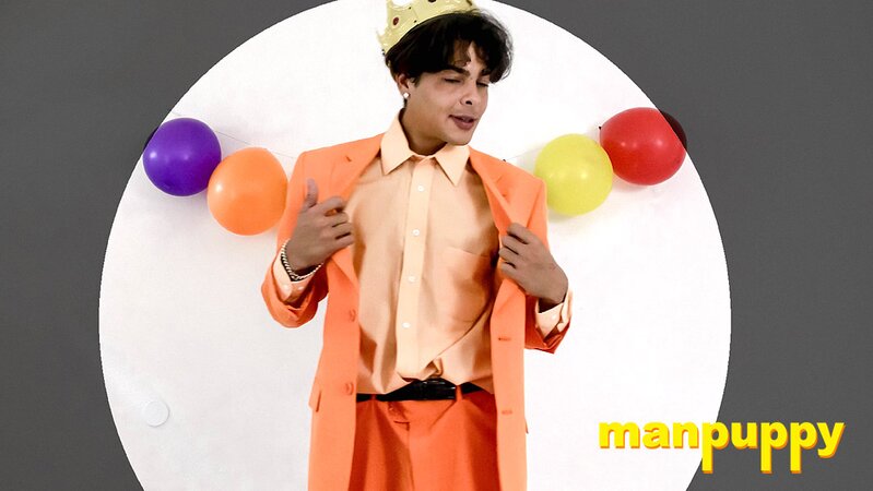 Coach Jeff Drizzle humiliates star Julian Jaden on prom night