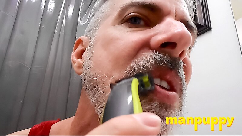 Richard Lennox’s beard shaving session filled with teasing and control