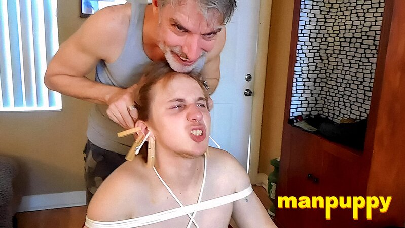 Richard Lennox puts clothespins on Elis Ataxxx’s ears to tease him