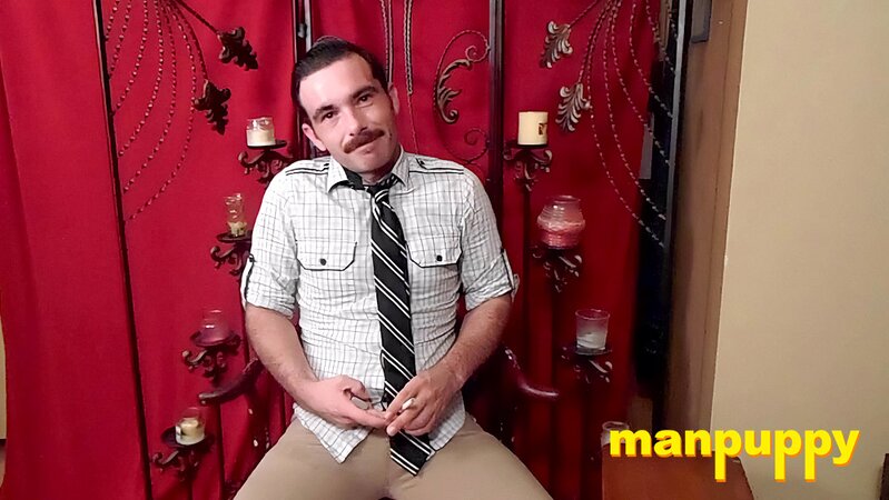 Colton Steele talks about smoking while sucking Richard Lennox