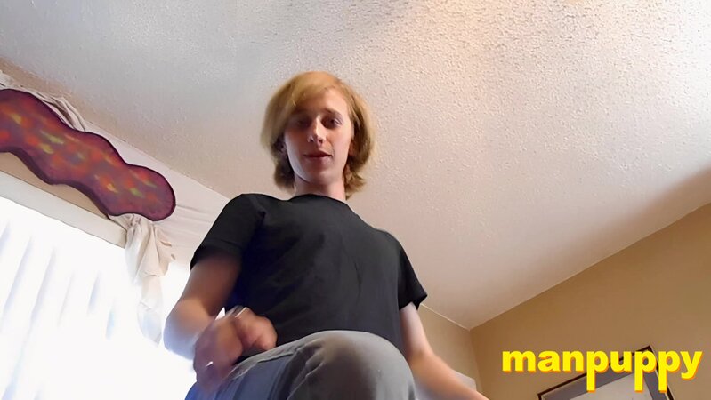 Elis Ataxxx uses magic to shrink you down and tease you
