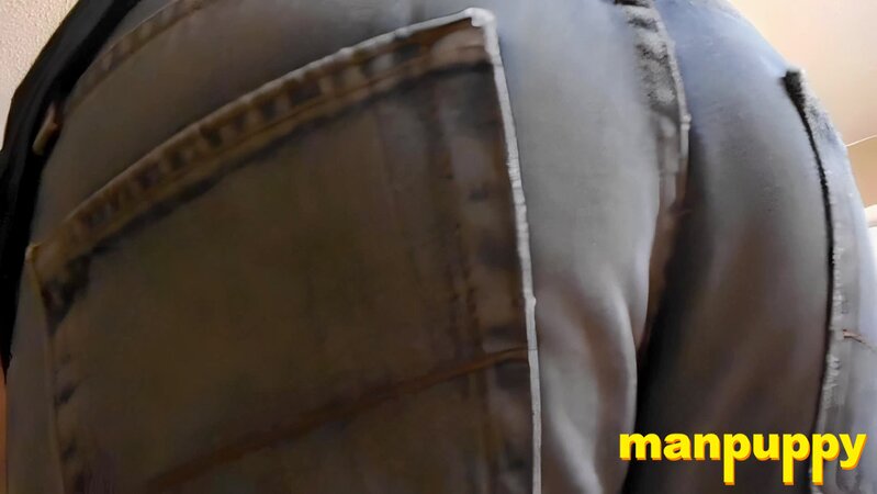 Elis Ataxxx uses magic to shrink you down and tease you