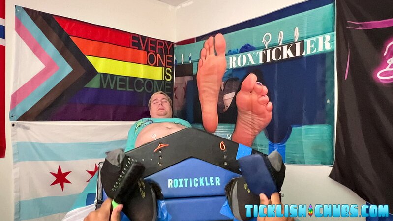 Interracial foot fetish and tickling domination with J and chubby Matt