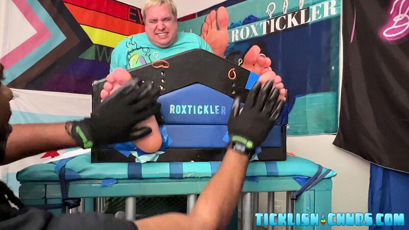 Interracial foot fetish and tickling domination with J and chubby Matt