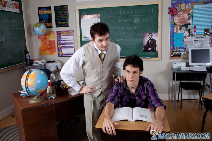 Wade Warren makes Skylar West suck his cock after class