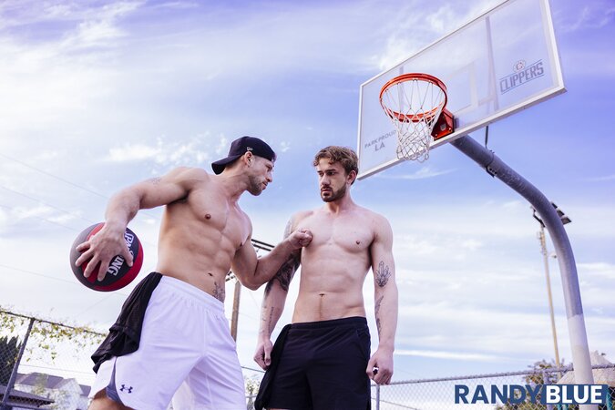 Roman Todd sucks Evan Jordie after basketball game