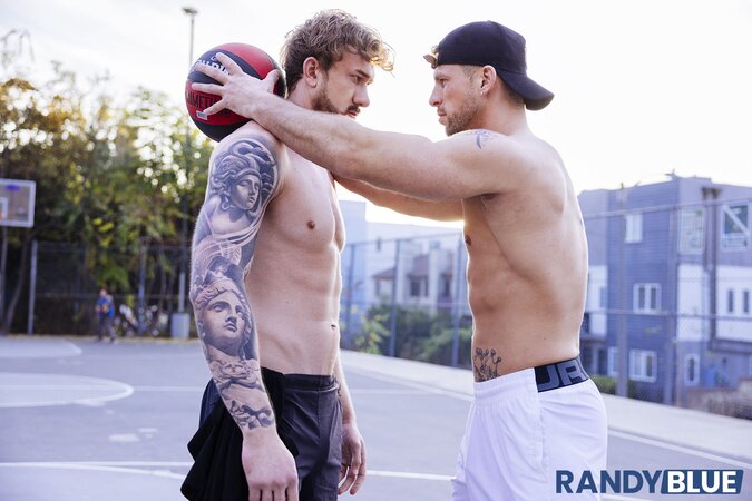 Roman Todd sucks Evan Jordie after basketball game