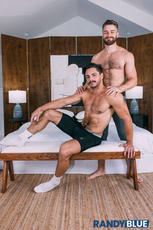 Jack Emhoff rides Ryder Flynn's dick to massive facial