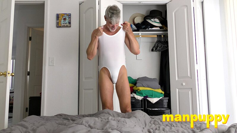 Richard Lennox gives wedgies in XXXL underwear