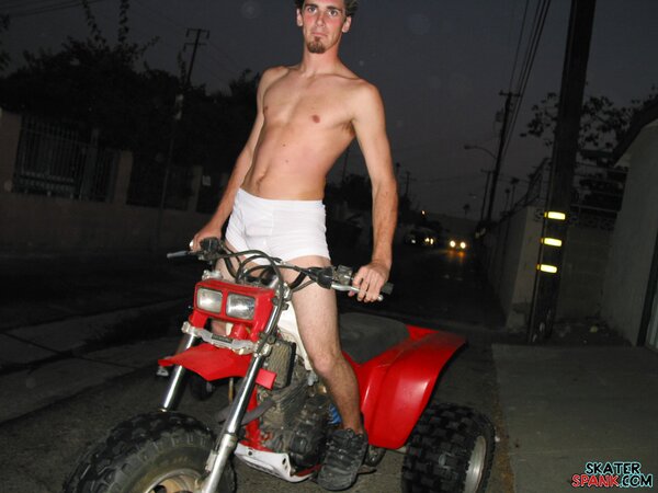Skater Ian Madrox spanks Evan Heinze’s smooth cheeks