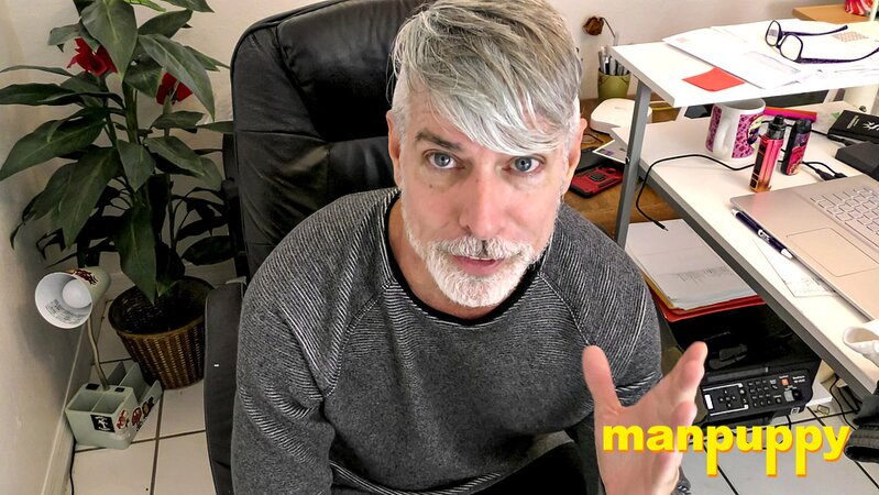 Stepdad Richard Lennox slurps twink dick in office