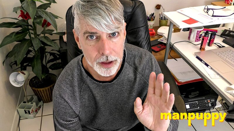 Stepdad Richard Lennox slurps twink dick in office