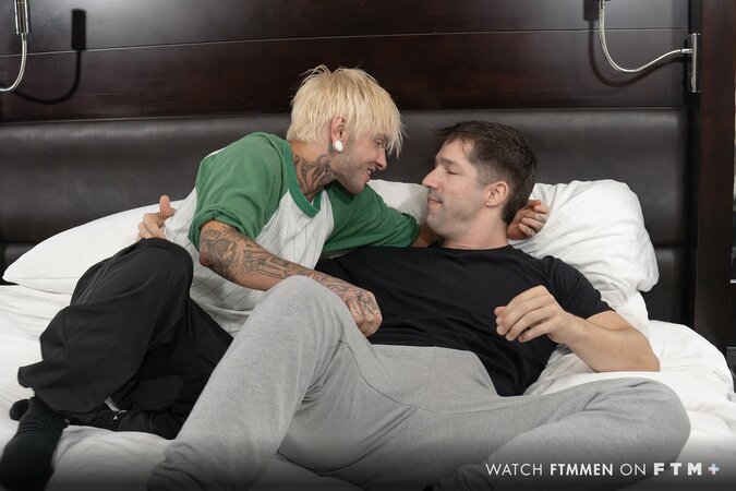 Eddie Patrick seduces Austin Spears with passionate bedroom kissing