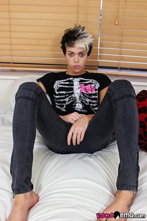 Emo twink Alexander Syden shows off slim body and long uncut cock