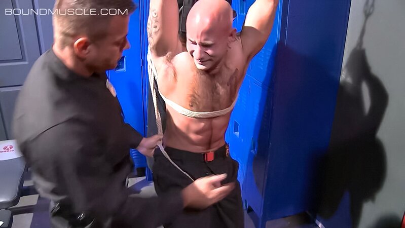 Tyler Saint pounds Drake Jaden hard after locker room discipline