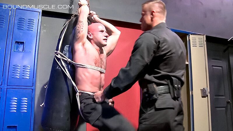 Tyler Saint pounds Drake Jaden hard after locker room discipline