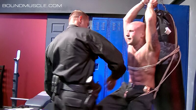 Tyler Saint pounds Drake Jaden hard after locker room discipline