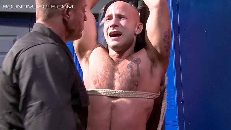 Tyler Saint pounds Drake Jaden hard after locker room discipline