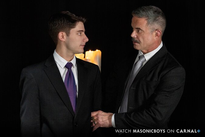 Dex Devall rims and gets rimmed while Reece Scott breeds him hard